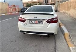 نيسان ألتيما